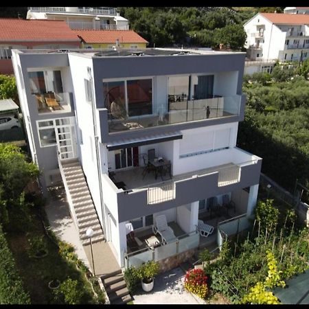 Apartments Anaivana Trogir Bagian luar foto