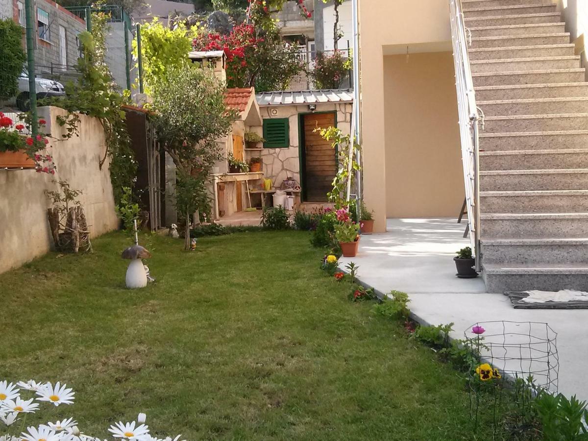 Apartments Anaivana Trogir Bagian luar foto