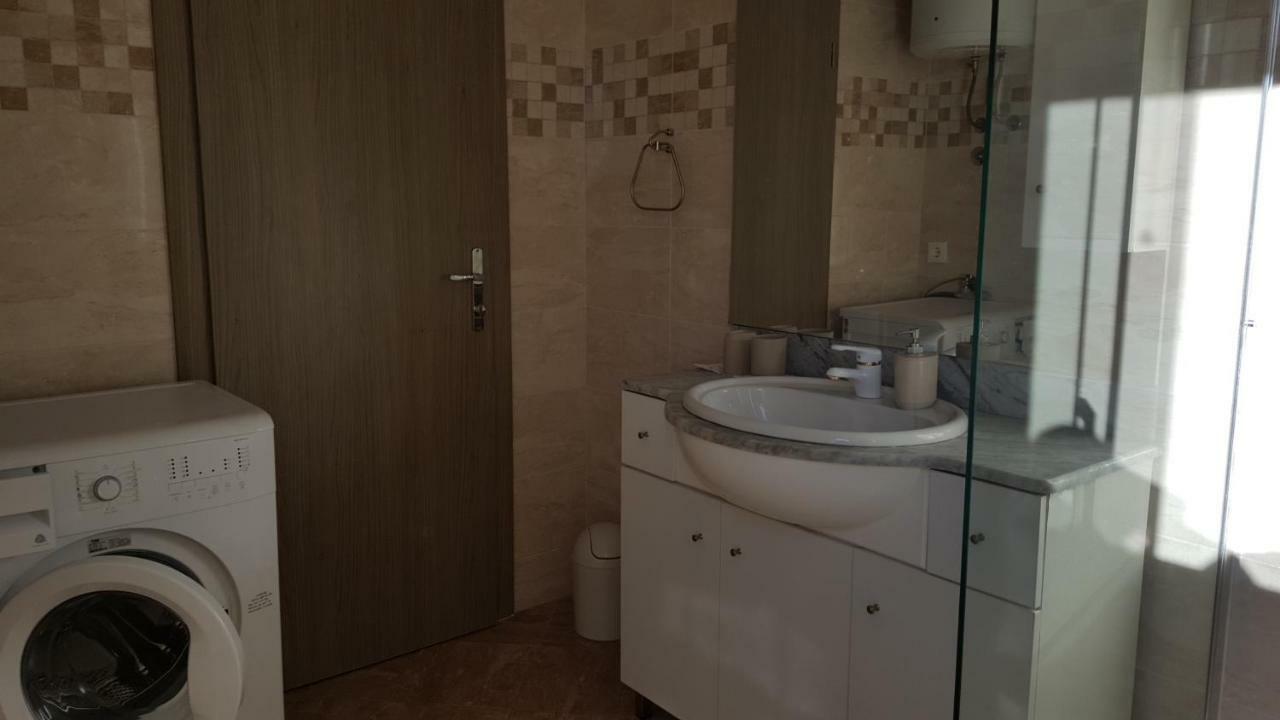 Apartments Anaivana Trogir Bagian luar foto