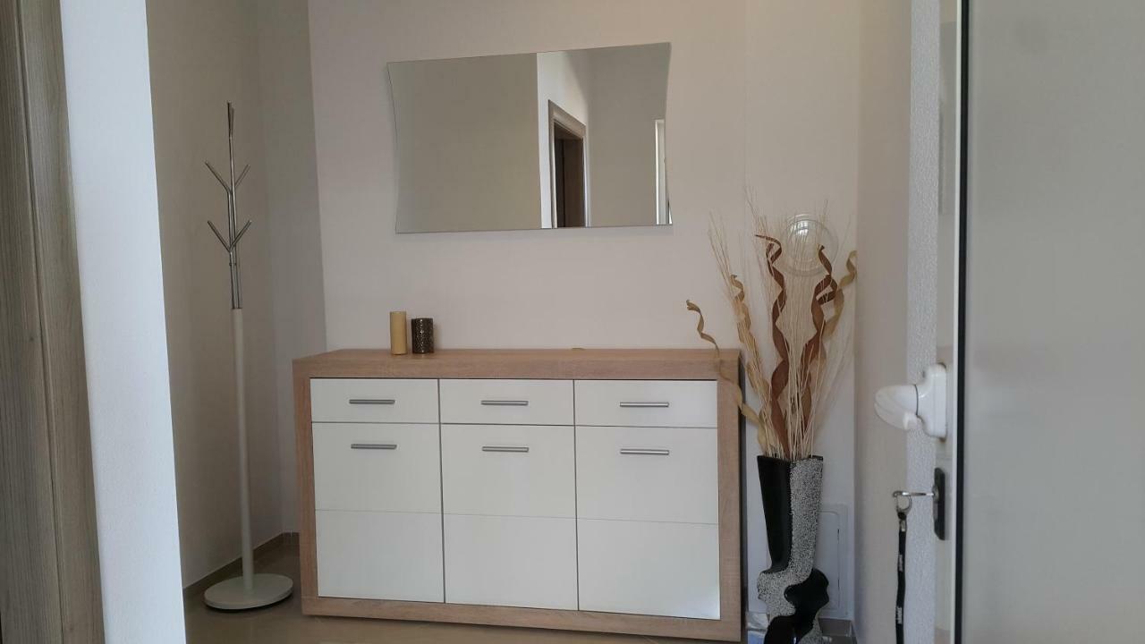 Apartments Anaivana Trogir Bagian luar foto